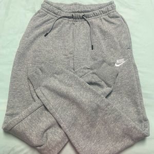 XS Womens Light Grey Nike Swetpants; practically new worn once